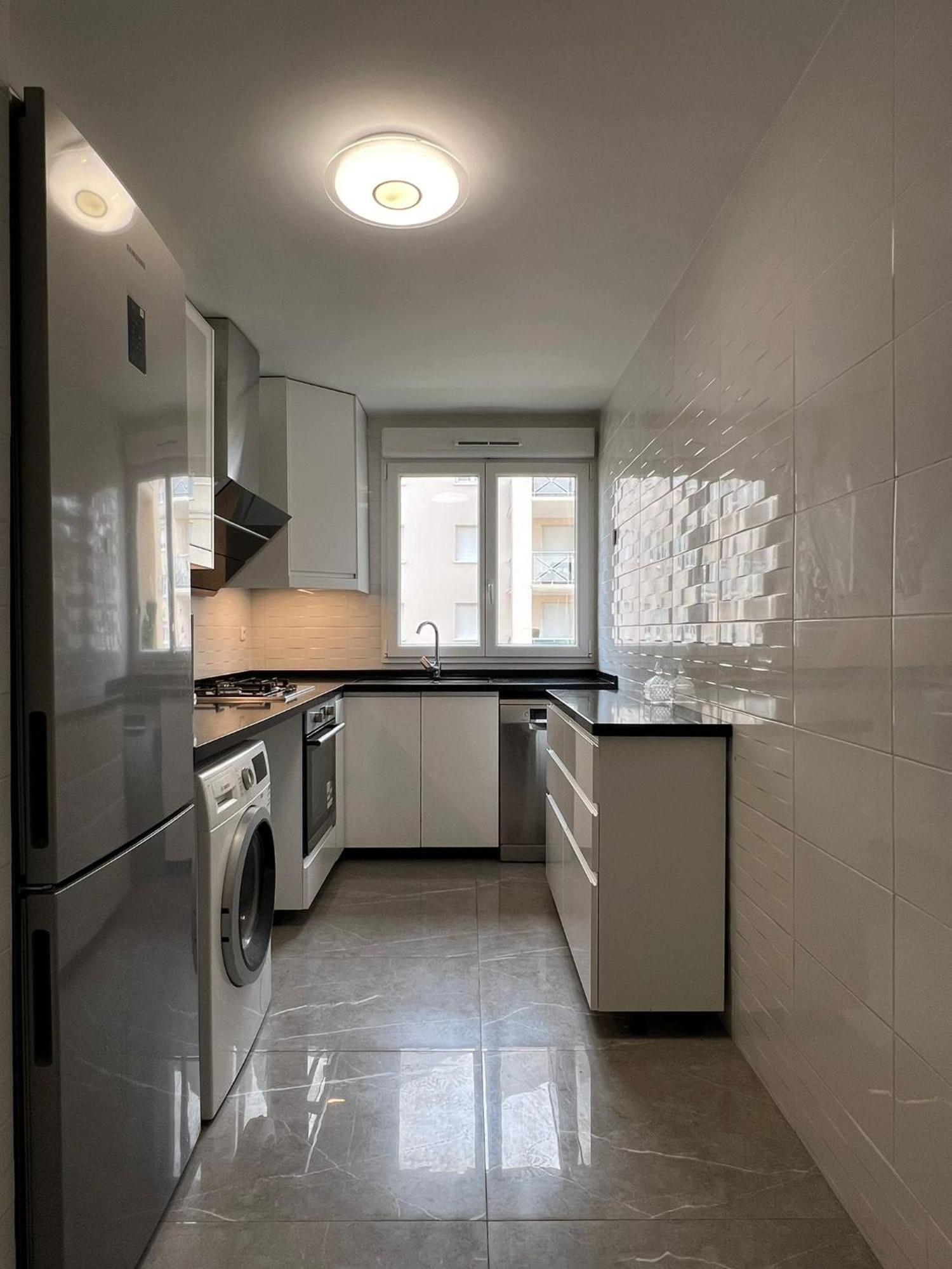 Location 3 Chambres Spacieuses Dans Appartment 2 Mn Rer Bussy Saint Georges المظهر الخارجي الصورة