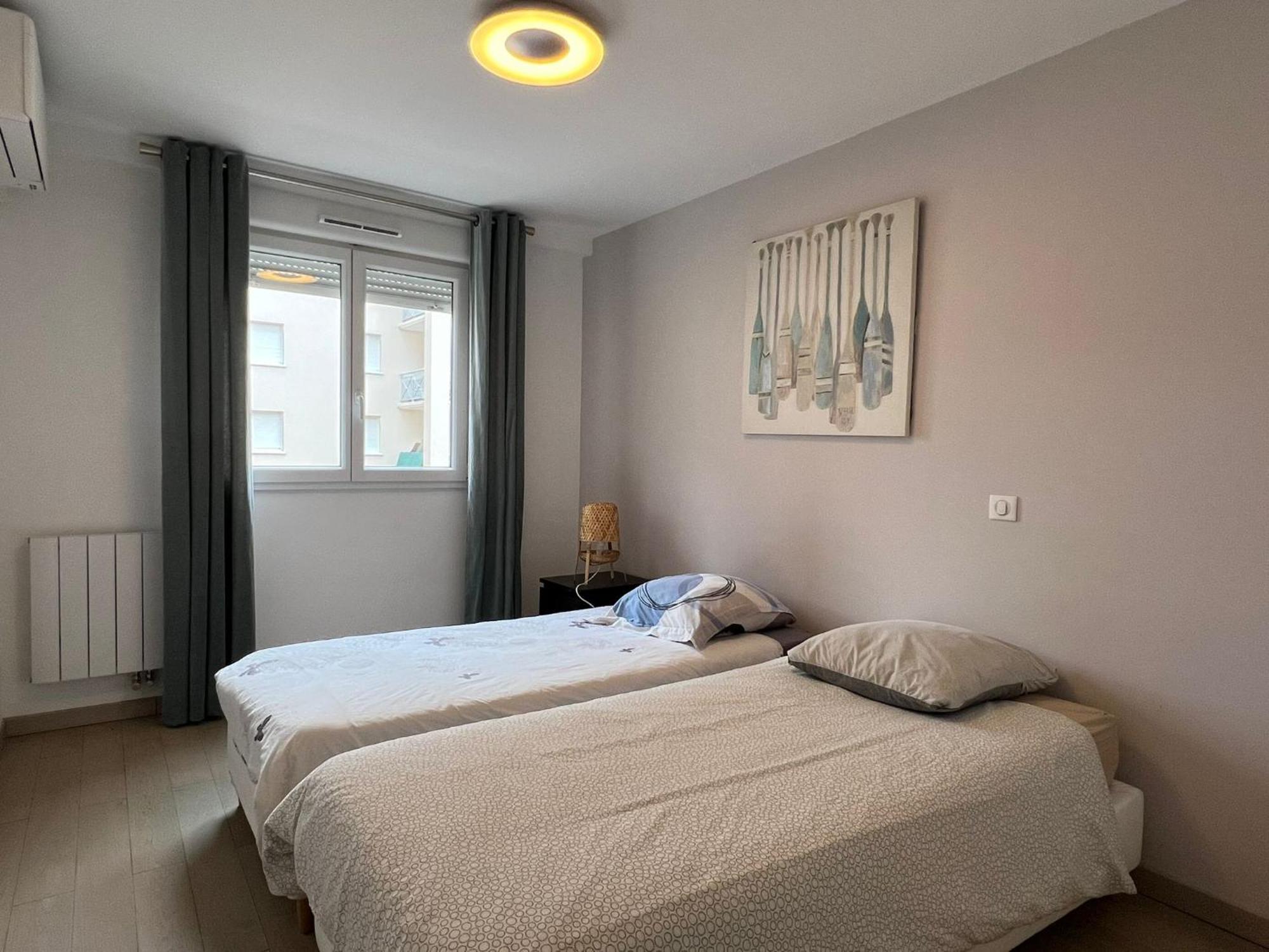 Location 3 Chambres Spacieuses Dans Appartment 2 Mn Rer Bussy Saint Georges المظهر الخارجي الصورة